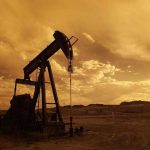Colapsa el petróleo WTI… barril por debajo de 2 dólares